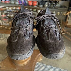 Yeezy adidas 500 utility black